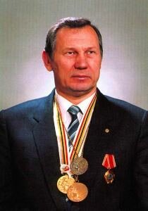 Александр Васильевич Медведь